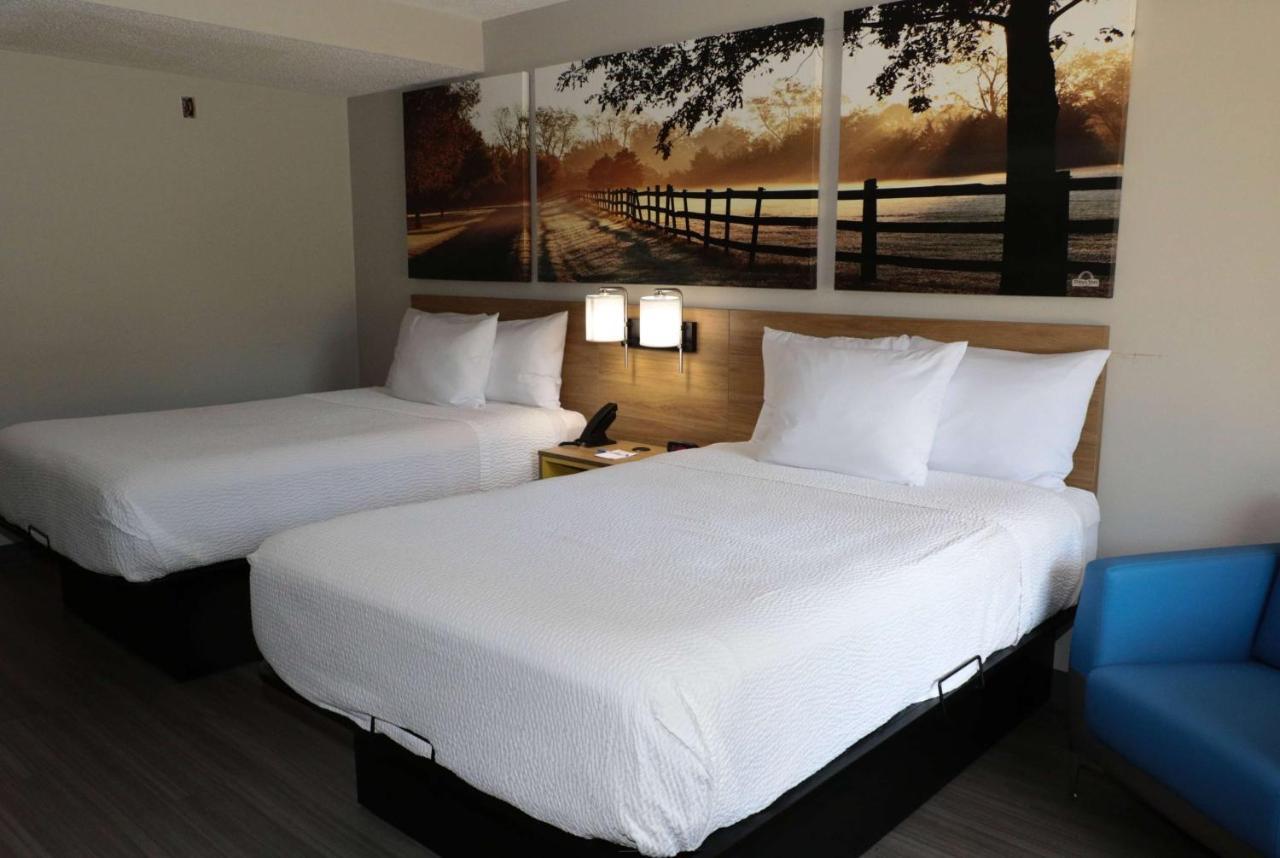 Days Inn By Wyndham Farmville Kültér fotó