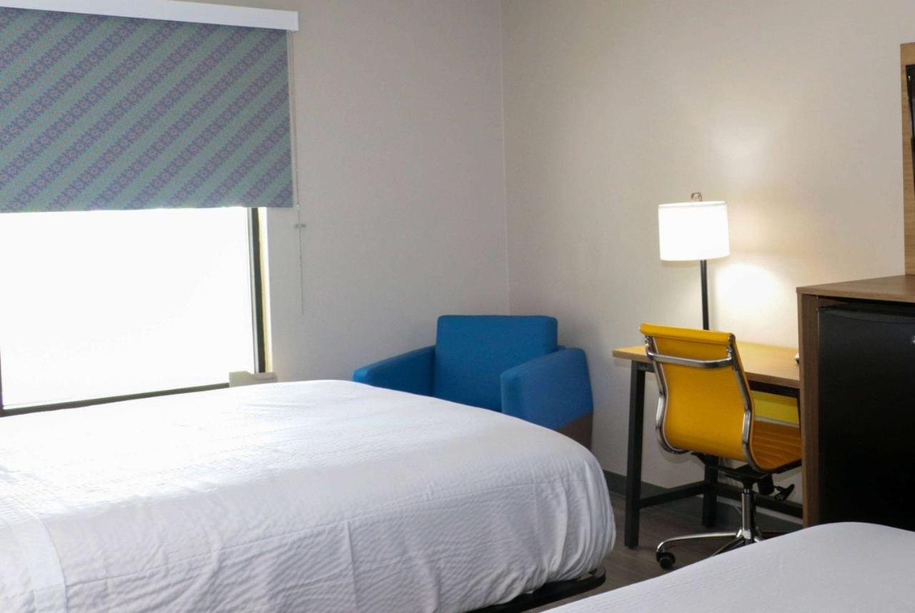 Days Inn By Wyndham Farmville Kültér fotó