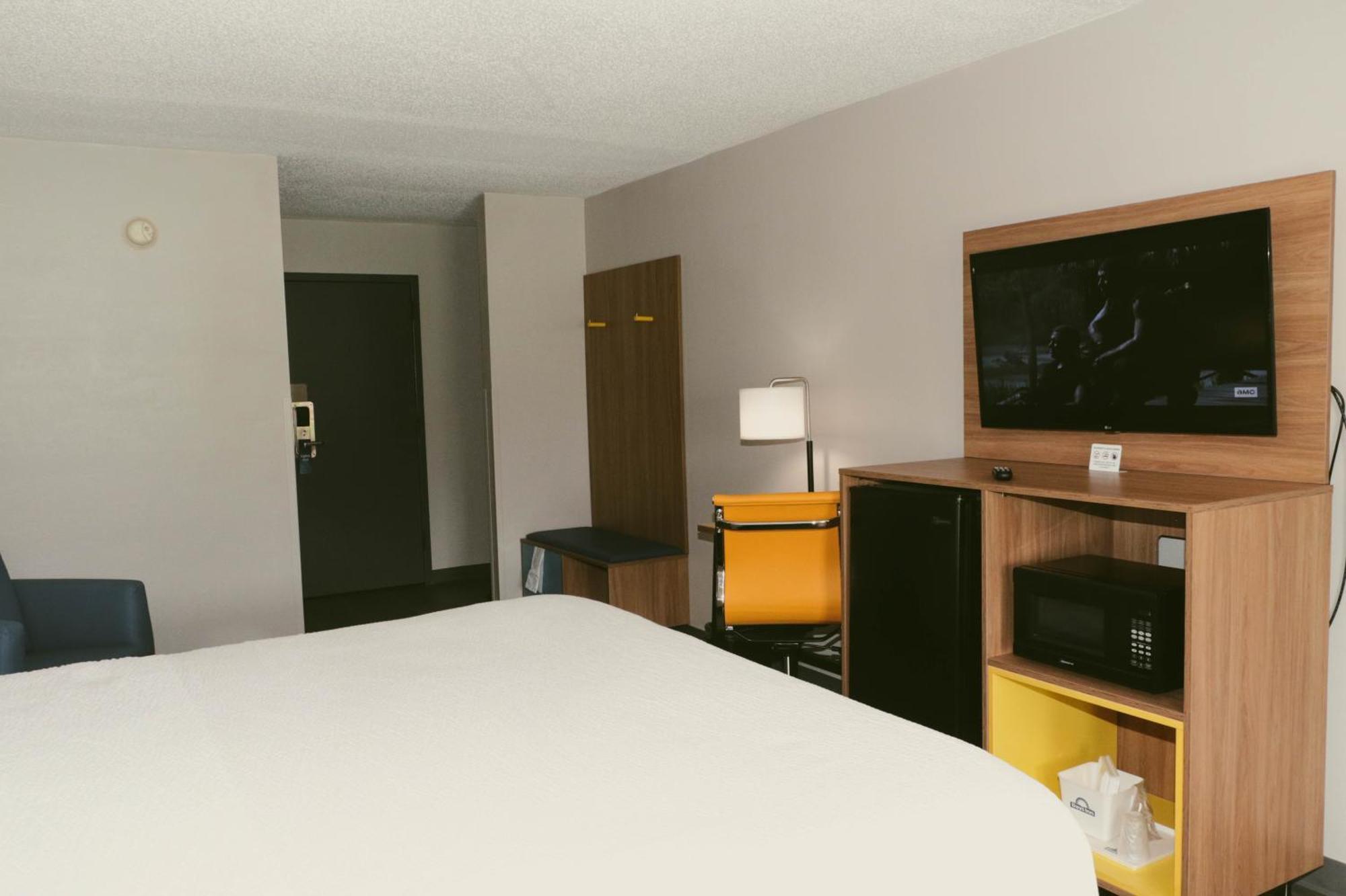 Days Inn By Wyndham Farmville Kültér fotó